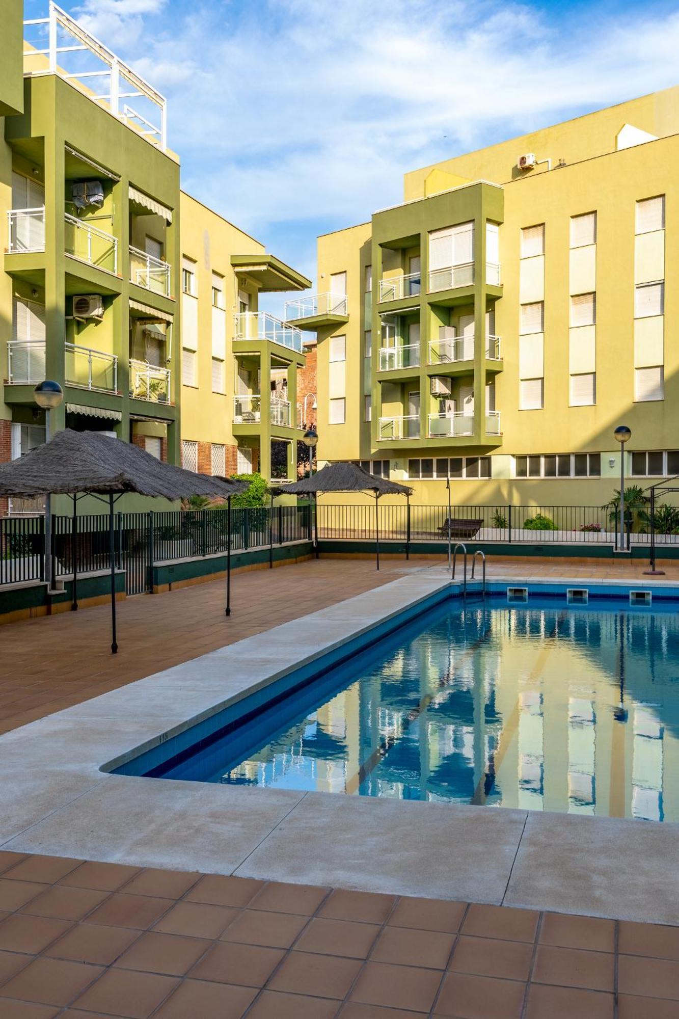 Bonito Apartamento En La Playa Con Piscina Торренуэва Экстерьер фото