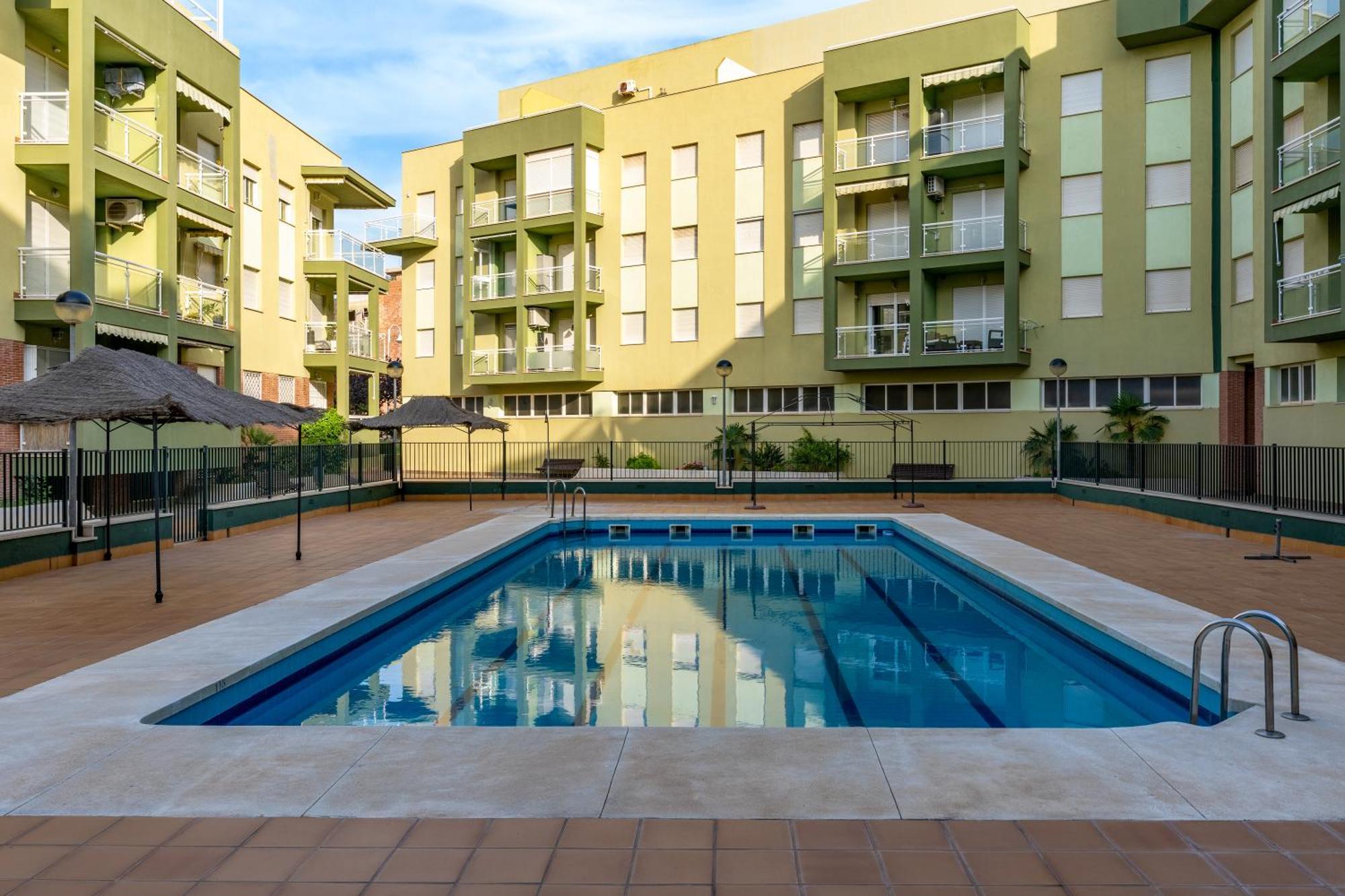 Bonito Apartamento En La Playa Con Piscina Торренуэва Экстерьер фото